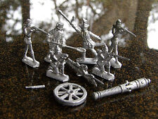 Where can you buy or sell vintage metal soldiers?