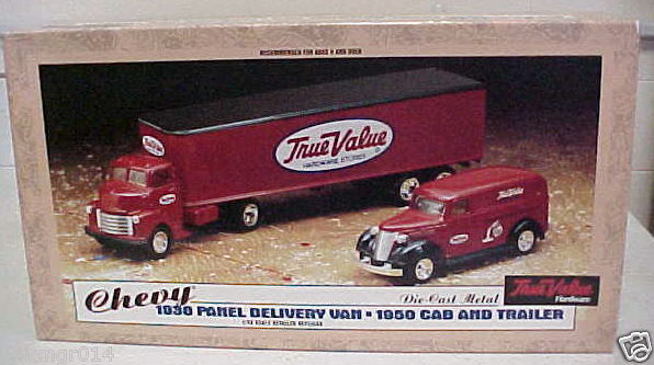 True Value ERTL DELIVERY VAN CAB AND TRAILOR   Die Cast  