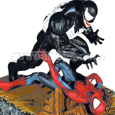 Amazing SPIDERMAN 316 vs VENOM Diorama Statue McFarlane 2004 Dynamic 