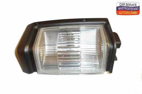 Elementos de iluminación y bombillas Nissan para coches