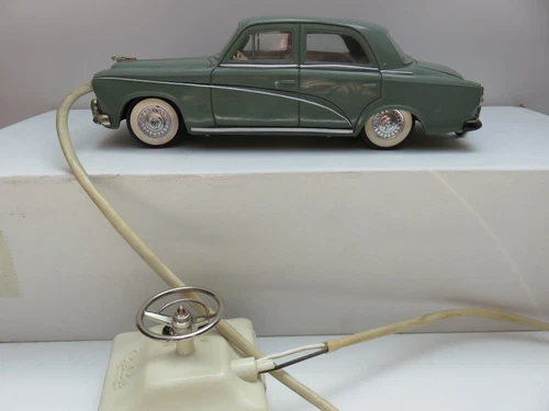 Véhicules miniatures Gege 1:18