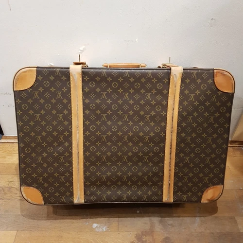 Louis Vuitton Reisetaschen aus Leder
