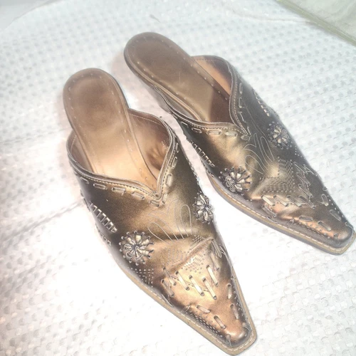 Parte superior de cuero de mujer Wild Diva