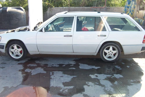 Kombi Benzin Schiebedach Automobile