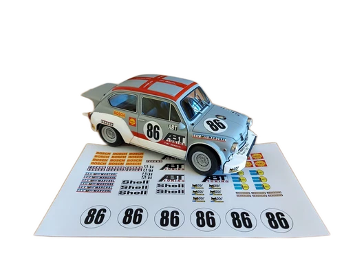 Modellini statici di auto da corsa sportive e turistiche AUTOart Scala 1:18 per Abarth