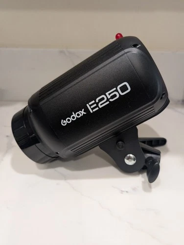 Kits de Iluminação Contínua para Estúdio Godox incandescente