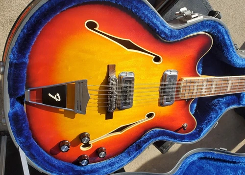 Fender Hollow Vintage Electric Guitars