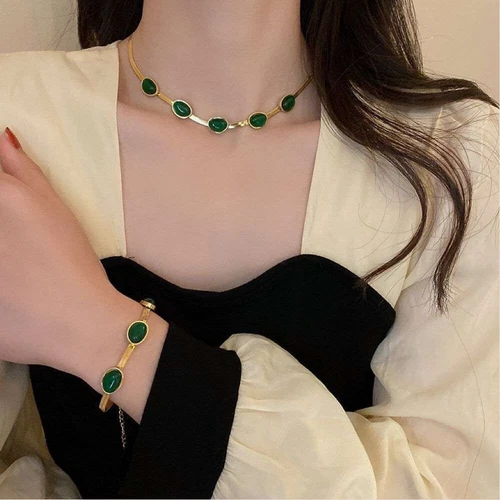 Green Choker Fashion Necklaces & Pendants