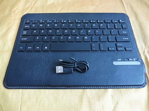 Motion USB 2.0 Connectivity Tablet & eReader Keyboards