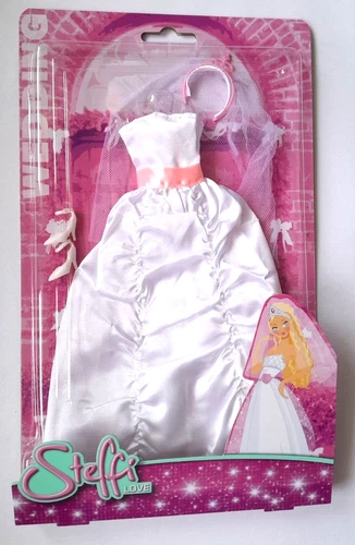 Ropa y zapatos Simba para muñecas modelo