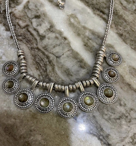 El Ojo de Tigre Lucky Brand Collares y colgantes De Moda Marrón