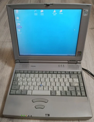 Portátiles y netbooks Toshiba con Windows 98