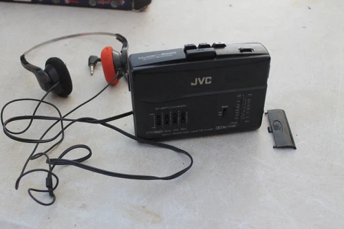 Baladeurs cassettes portables JVC