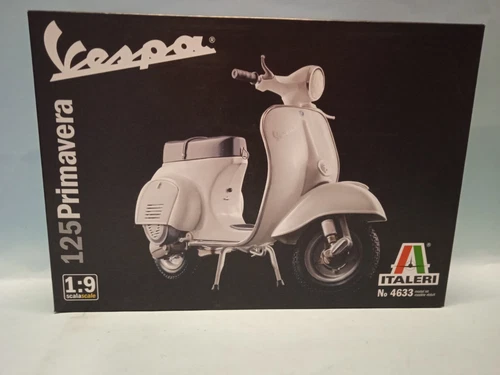 Modellini statici di moto e quad in plastica scala 1:72