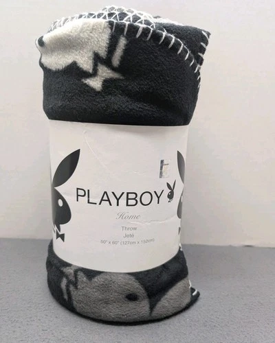 Cobijas y mantas Playboy animal print