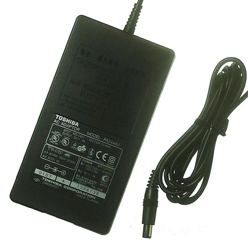 Caricatori e cavi sync neri Toshiba per tablet ed eBook