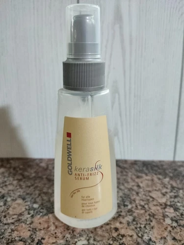 Articoli Goldwell per parrucchieri, estetisti e spa