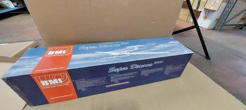 Modellini di aerei radiocomandati elettrici scala 1:5