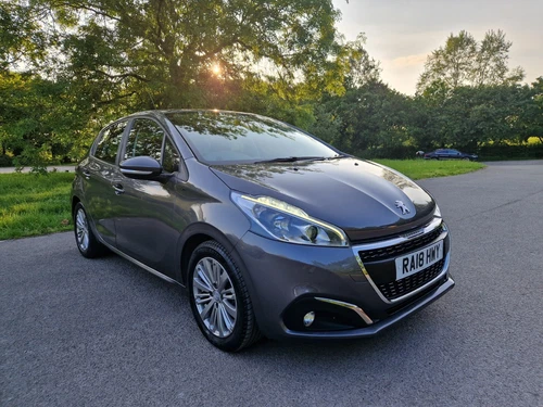 Peugeot 208 Less than 75,000 miles Cars